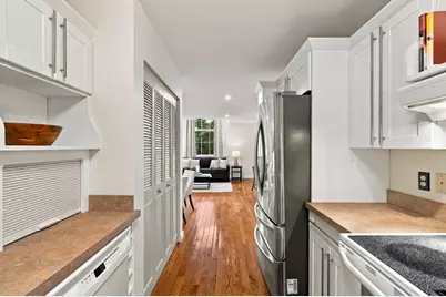 35 Flint Street #201, Salem, MA 01970 - Photo 18