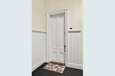 35 Flint Street #201, Salem, MA 01970 - Photo 4