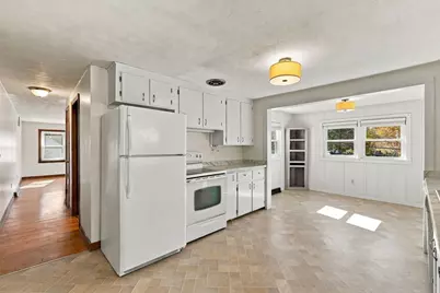 214 Federal St, Belchertown, MA 01007 - Photo 8
