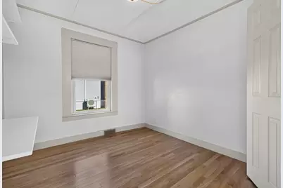 13 Dane St, Peabody, MA 01960 - Photo 32