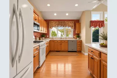 4 Marisa Lane #4, Walpole, MA 02081 - Photo 8