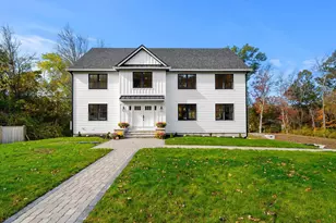 5 Lee Ave, Wilmington, MA 01887 - Photo 1