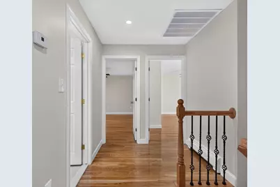 7 Hillcrest Dr, Chelmsford, MA 01824 - Photo 18
