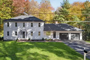 7 Hillcrest Dr, Chelmsford, MA 01824 - Photo 1