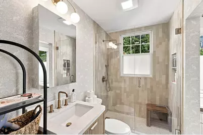 8 Gardner St #2, Salem, MA 01970 - Photo 18