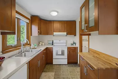 17 Perry Pl #17, Auburn, MA 01501 - Photo 2