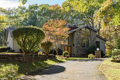 16 Midland Rd, Lynnfield, MA 01940 - Photo 1