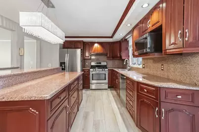 27 Carr Rd #1, Saugus, MA 01906 - Photo 12