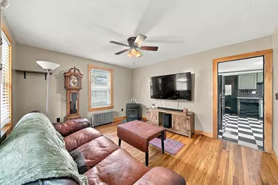 82 Ryan Rd, Northampton, MA 01062 - Photo 4