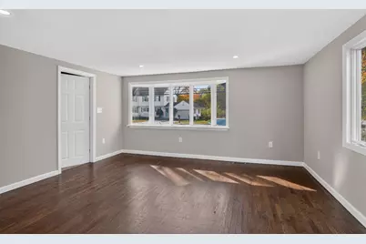 417 Bigelow Street, Marlborough, MA 01752 - Photo 10