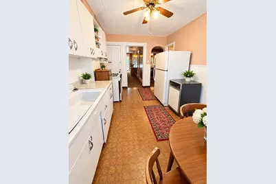 225 Suffolk St, Holyoke, MA 01040 - Photo 4