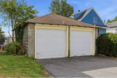 17 Greenwood St, Medford, MA 02155 - Photo 30