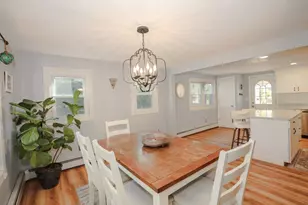 42 Leighton St, Pepperell, MA 01463 - Photo 8