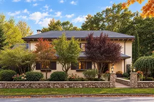 18 Middlesex St, Winchester, MA 01890 - Photo 1