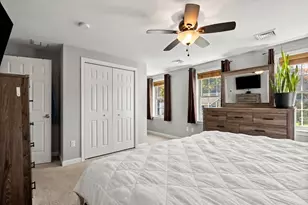 72 Hoover St, Taunton, MA 02780 - Photo 18