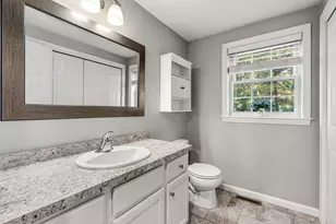 72 Hoover St, Taunton, MA 02780 - Photo 14