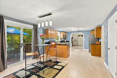 8 Montclair Ave, Andover, MA 01810 - Photo 2