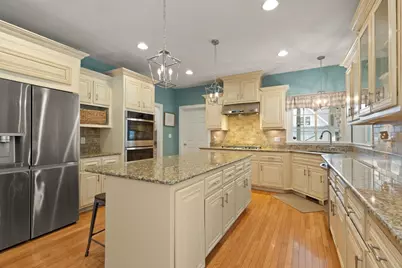 185 Riverside Dr, Wrentham, MA 02093 - Photo 10
