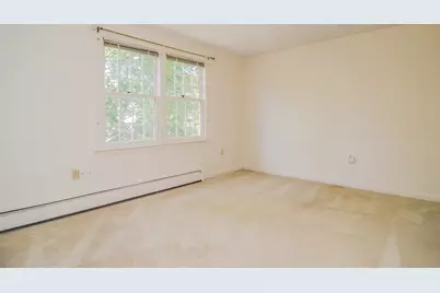 9 Wimbledon Crossing, Dracut, MA 01826 - Photo 20