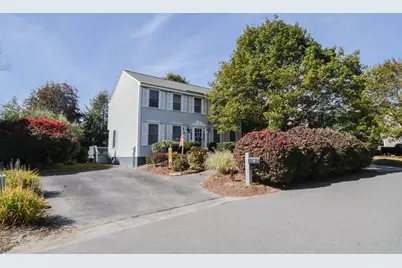 9 Wimbledon Crossing, Dracut, MA 01826 - Photo 2