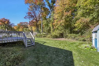 286 Peekskill Ave, Springfield, MA 01129 - Photo 6