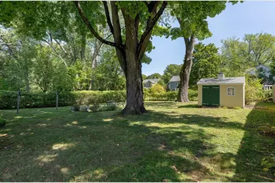 25 Murphy Ter, Northampton, MA 01060 - Photo 34