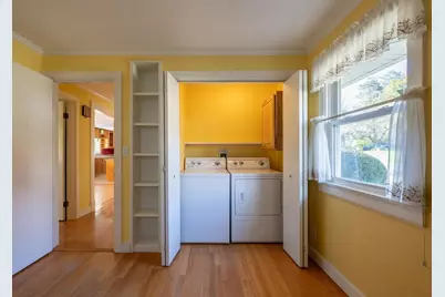 25 Murphy Ter, Northampton, MA 01060 - Photo 18