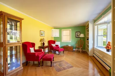 25 Murphy Ter, Northampton, MA 01060 - Photo 8