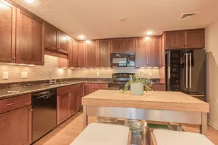 40 Greenleaf St, Quincy, MA 02169 - Photo 20
