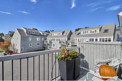 432 Humphrey St #27, Swampscott, MA 01907 - Photo 12