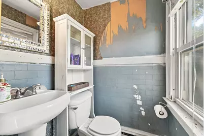 65 Craiwell Ave, West Springfield, MA 01089 - Photo 32