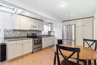 51 Maple St, Weymouth, MA 02189 - Photo 6