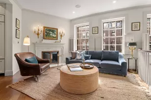 4 W Hill Pl, Boston, MA 02114 - Photo 4
