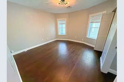 26 Elder St #2A, Boston, MA 02125 - Photo 2
