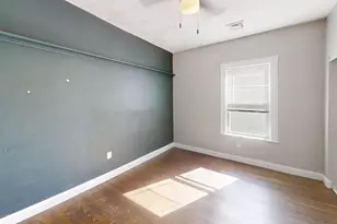 26 Elder St, Boston, MA 02125 - Photo 4