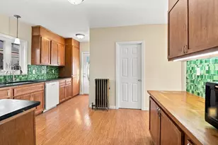 3 Cutting Ave, Worcester, MA 01606 - Photo 8