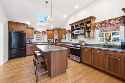 939 Hildreth Street, Dracut, MA 01826 - Photo 6