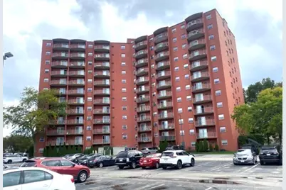 115 W Squantum St #507, Quincy, MA 02184 - Photo 2