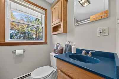 90 Woodstock St, North Andover, MA 01845 - Photo 30