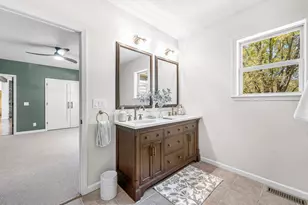 250 N Main St, Sunderland, MA 01375 - Photo 22