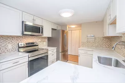 1100 Salem Street #69, Peabody, MA 01960 - Photo 4