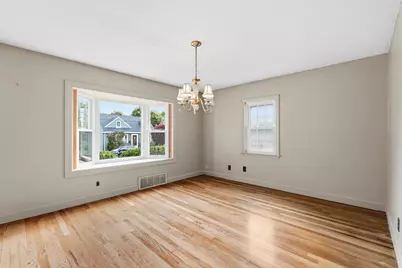 37 Jordan St, Beverly, MA 01915 - Photo 12