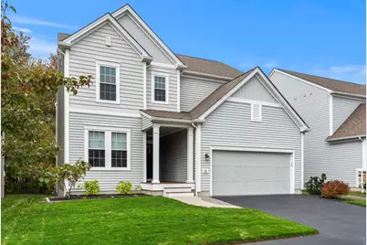 33 Skyhawk Cir, Weymouth, MA 02190 - Photo 2