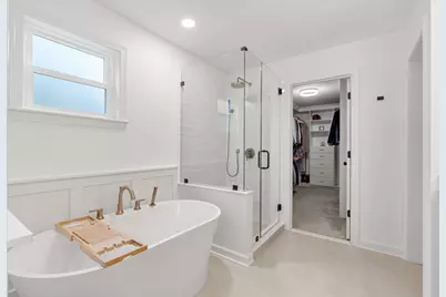 33 Skyhawk Cir, Weymouth, MA 02190 - Photo 20