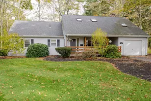 109 Russell Ln, Abington, MA 02351 - Photo 2