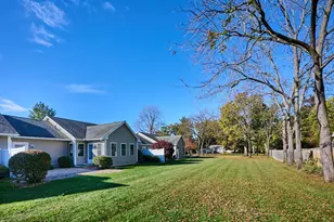 22 Pomeroy Meadow Rd, Southampton, MA 01073 - Photo 28