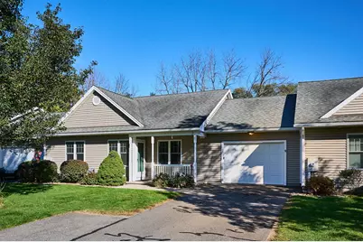 22 Pomeroy Meadow Rd #2, Southampton, MA 01073 - Photo 1