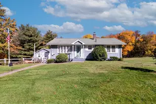 580 Wrentham Rd, Bellingham, MA 02019 - Photo 2