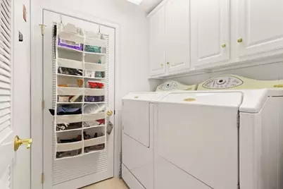 27C Maple St #C, Canton, MA 02021 - Photo 32