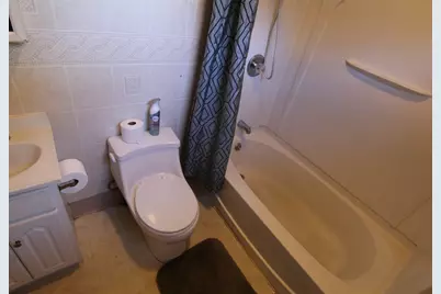 28 Jefferson St, Westfield, MA 01085 - Photo 4